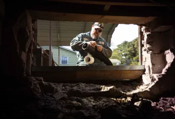 crawlspace_tech